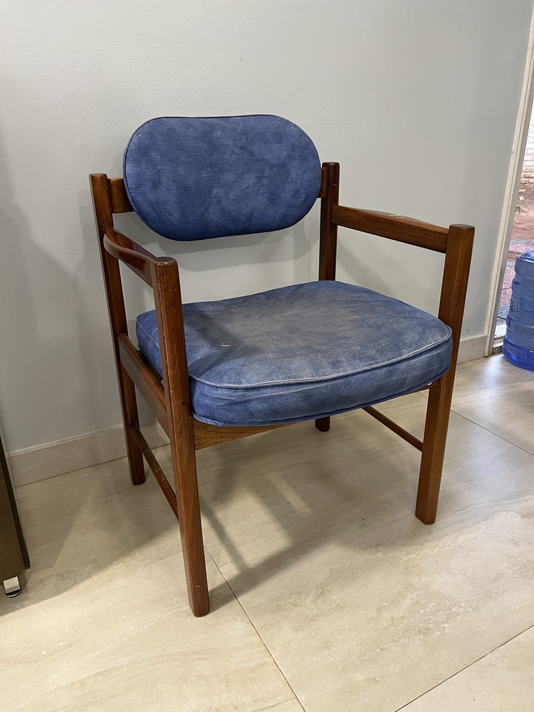 Silla de oficina azul - Foto 4