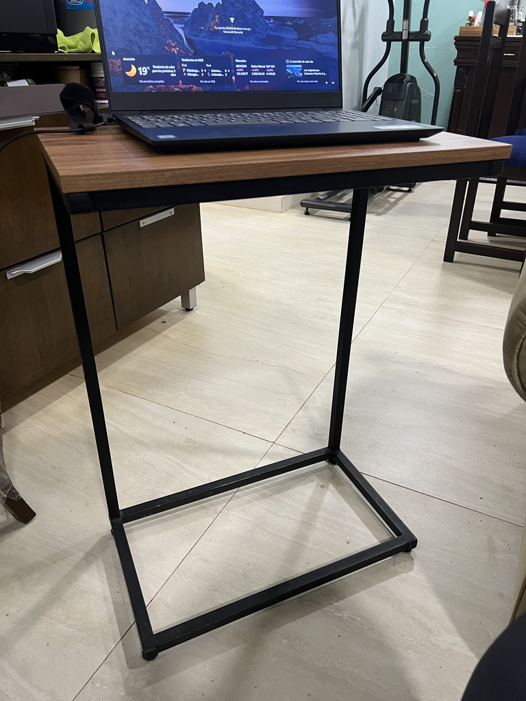 Mesita auxiliar de hierro para sofa