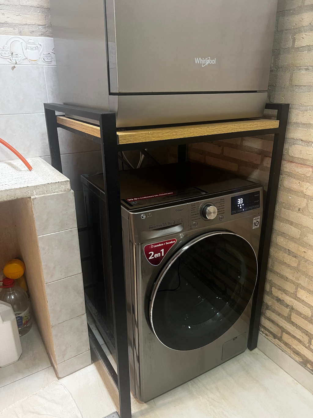 Mueble de hierro porta lavarropa/secarropas/lavavajillas - Foto 2