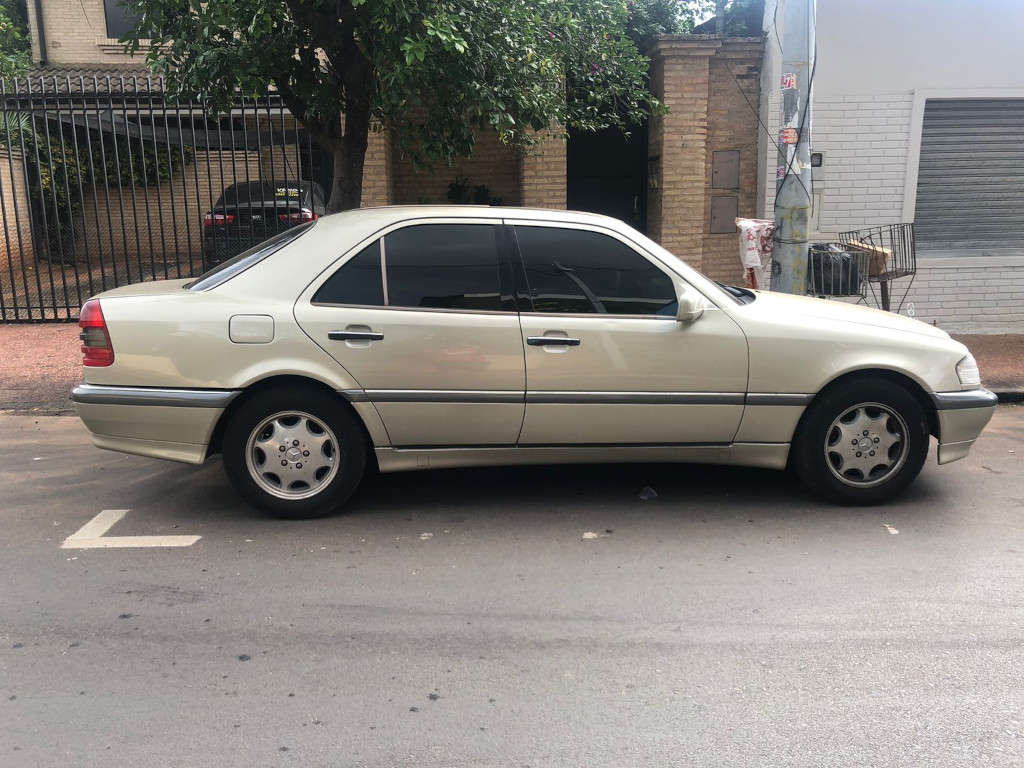Mercedes Benz C230 KOMPRESSOR 2000